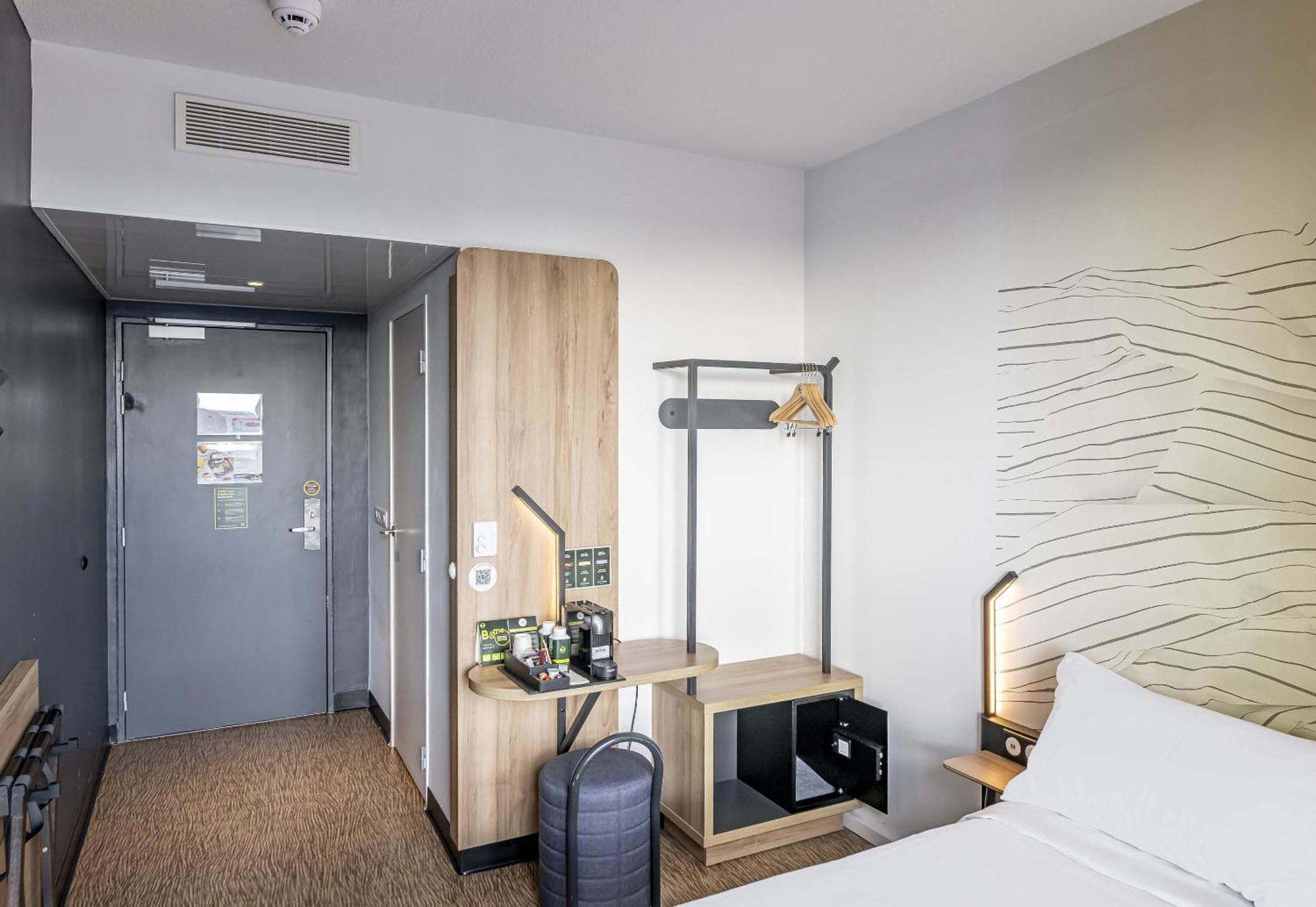B&B Hotel Bordeaux Bassins A Flot Экстерьер фото