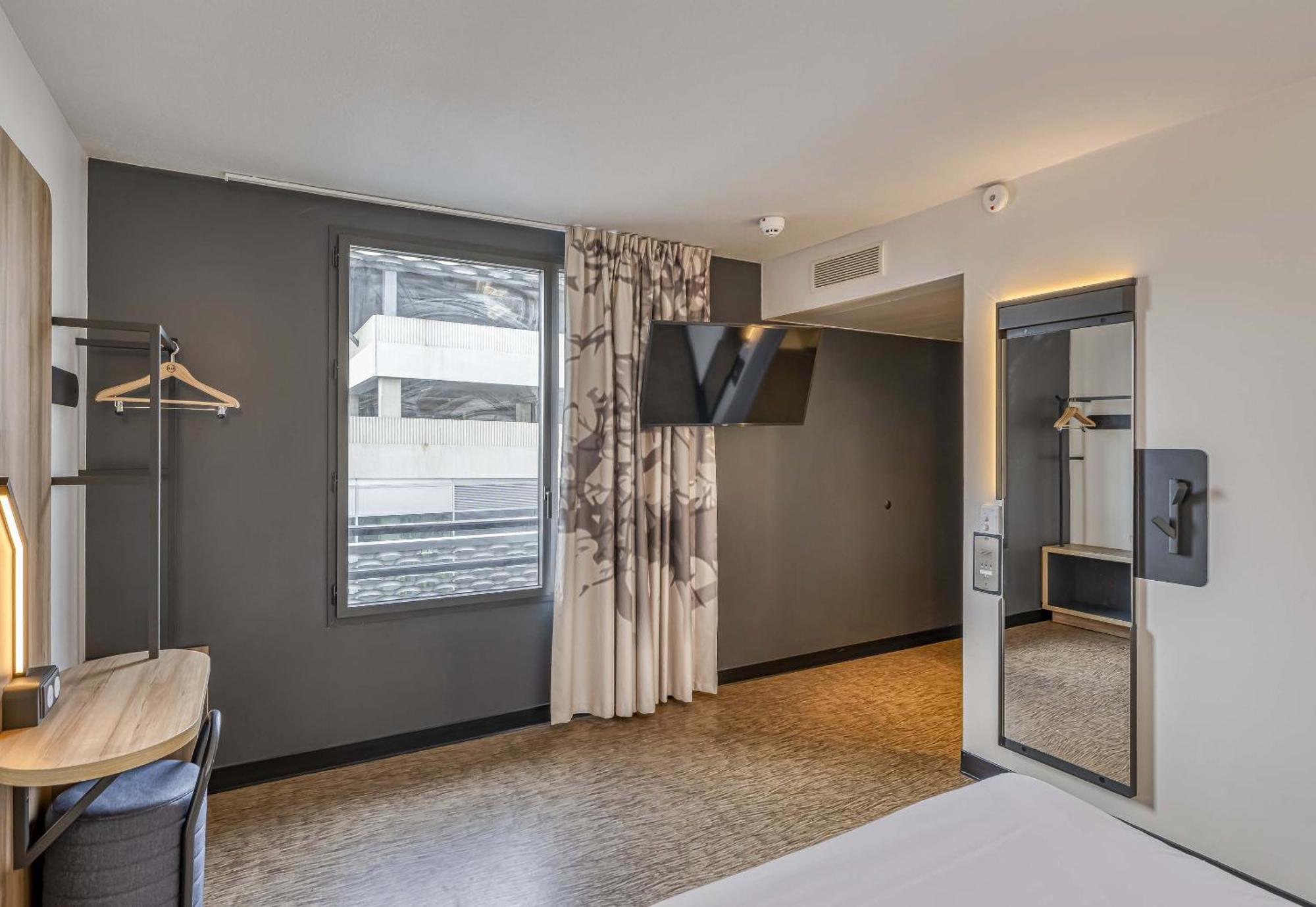 B&B Hotel Bordeaux Bassins A Flot Экстерьер фото